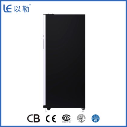 High Quality Vending Machine with