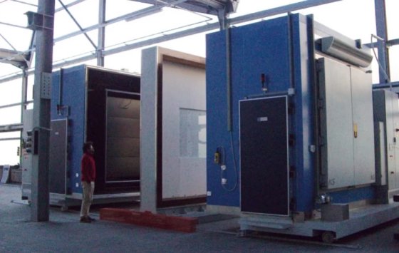 Climatic chamber for light transmittance