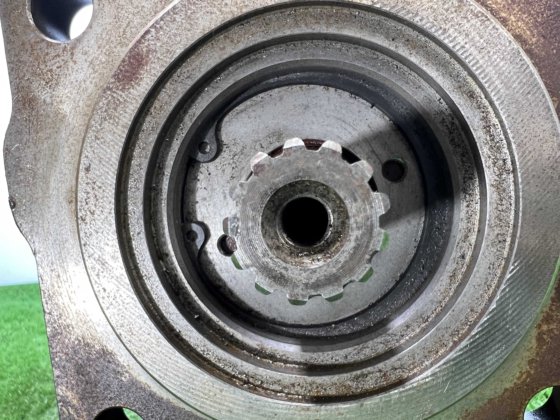 小松主泵：PN 708-3S-11220；小松液压泵