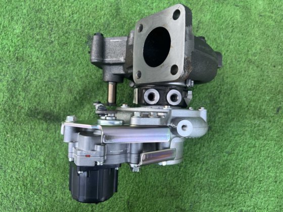 IHI 涡轮增压器；涡轮