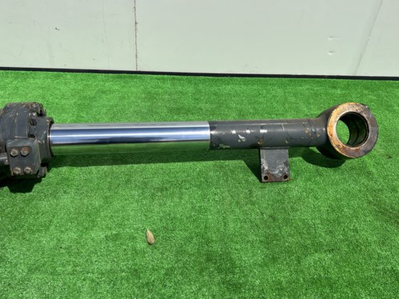 小松液压千斤顶：OSA；小松液压缸千斤顶