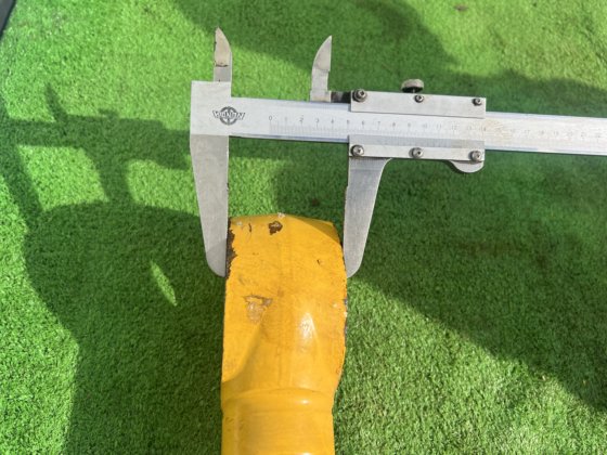 小松液压千斤顶：2件（1套）OSA；小松液压缸千斤顶