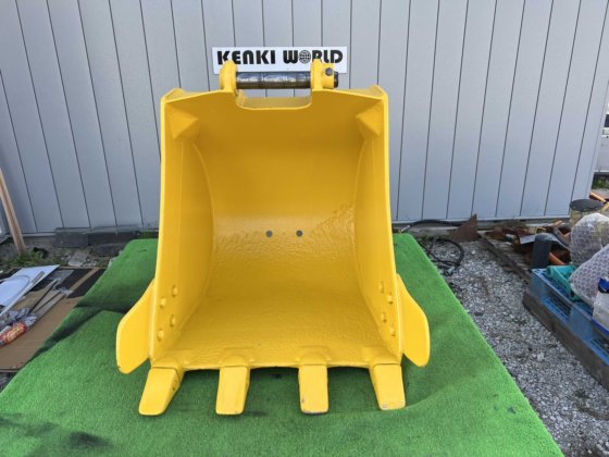 0.45 STD 铲斗：销轴60mm，臂宽260mm，PC120；标准铲斗