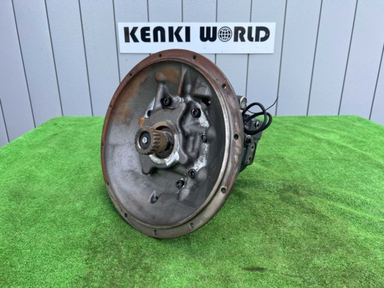 小松液压泵组件：PN 708-3T-11140；小松主泵减震器箱