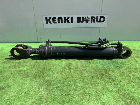 Komatsu Hydraulic Jack; コマツ 油圧シリンダー