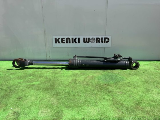 Komatsu Hydraulic Jack; コマツ 油圧シリンダー