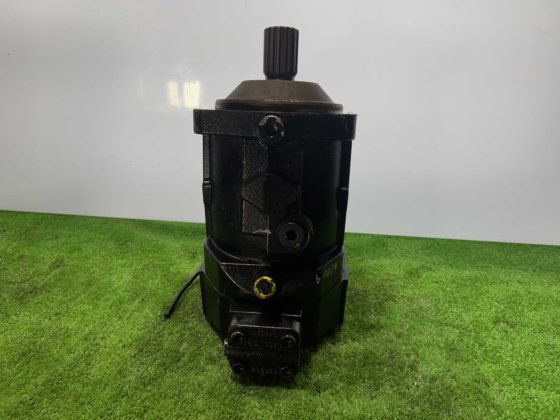 小松柱塞泵：PN 418-18-5120A；小松柱塞泵博世