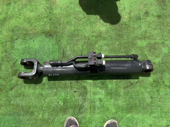 小松液压千斤顶；小松液压缸千斤顶