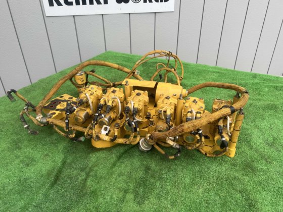 电动阀单元（含电磁部件）；控制阀单元（含电磁部件）