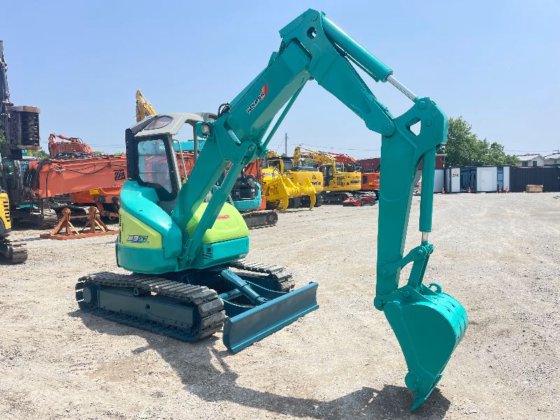 2000 YANMAR B3-3