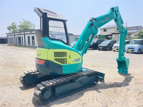 2000 YANMAR B3-3