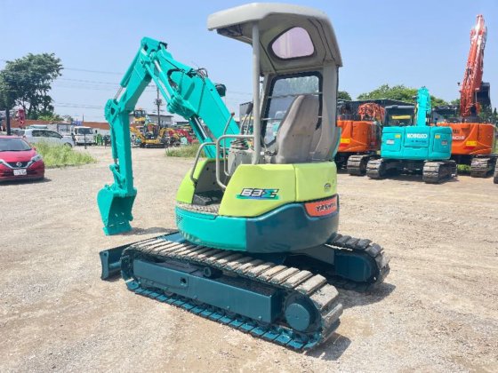 2000 YANMAR B3-3
