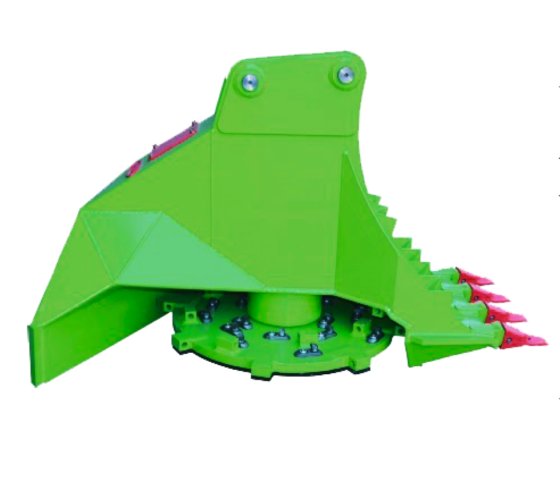 圆盘粉碎机粉碎草、竹子和树木