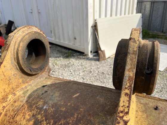 正品CAT销直径80mm，臂宽310mm