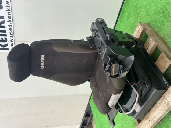 西雅特 CAB 和内饰件