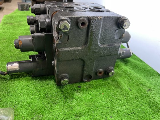 Control valve; コントロールバルブ