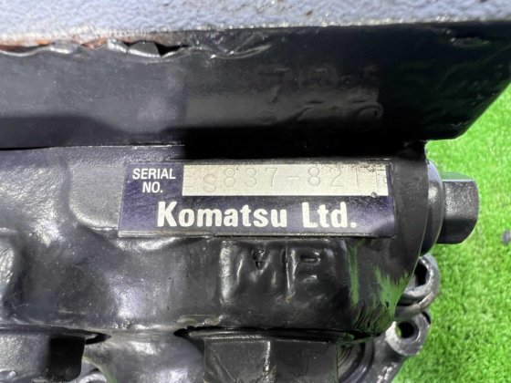 Swing Motor; スイングマシナリ上部