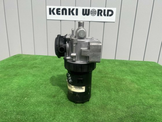 燃油滤清器头和滤清器：PN 600-332-1410；燃油滤清器