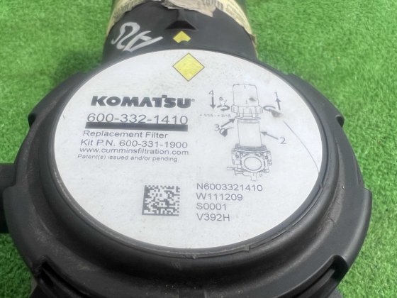 燃油滤清器头和滤清器：PN 600-332-1410；燃油滤清器