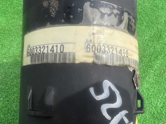 燃油滤清器头和滤清器：PN 600-332-1410；燃油滤清器