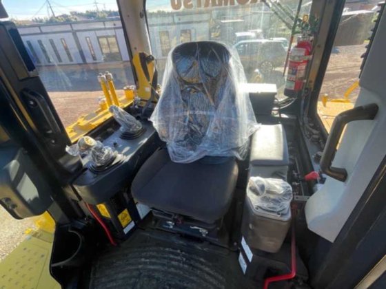 2015 KOMATSU D155AX-6