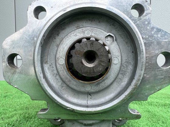 小松液压齿轮泵；小松齿轮泵