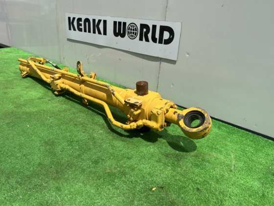 小松液压千斤顶；小松液压缸千斤顶