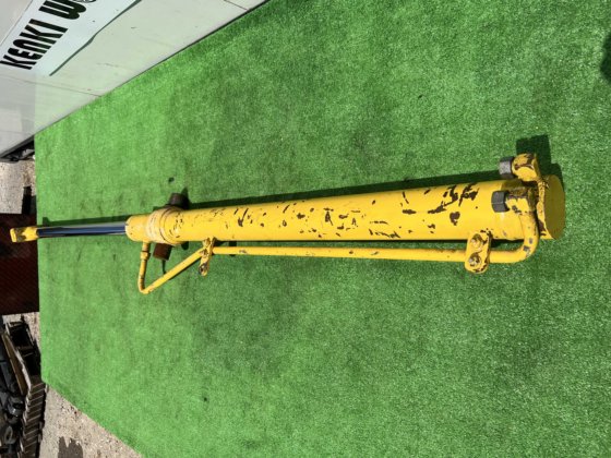 小松液压千斤顶；小松液压缸千斤顶