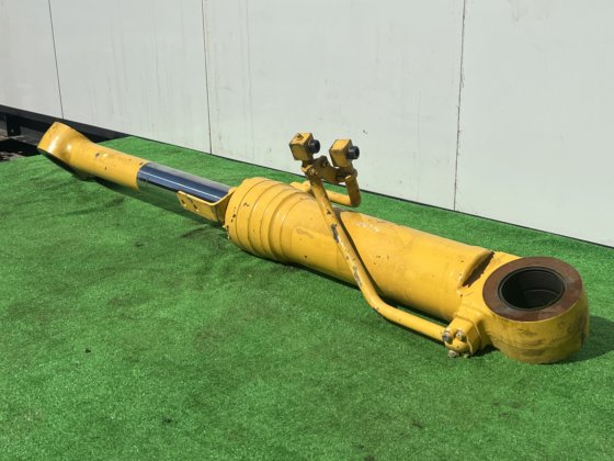 小松液压千斤顶：OSA；小松液压缸千斤顶