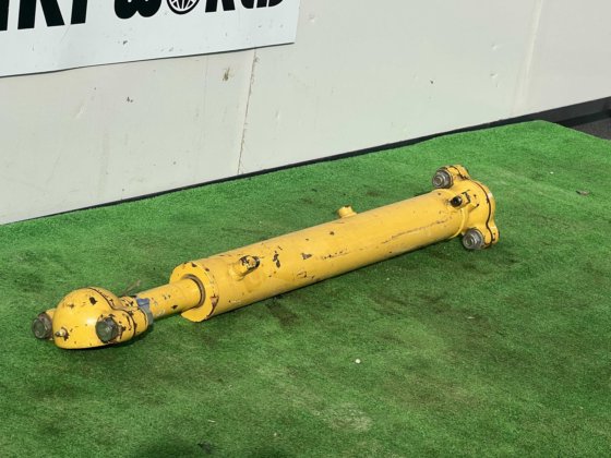 小松液压千斤顶；小松液压缸千斤顶