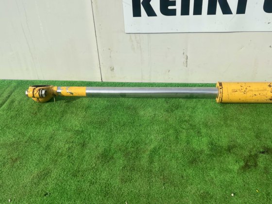 小松液压千斤顶；小松液压缸千斤顶