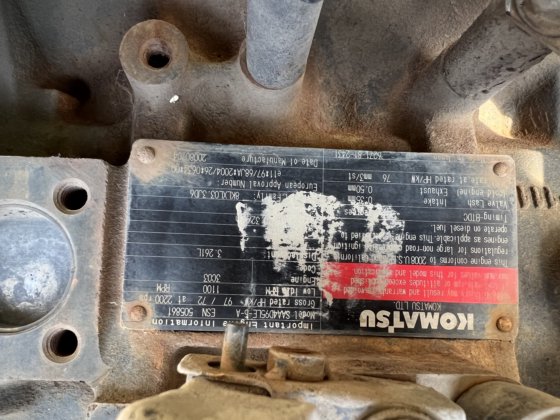 Komatsu SAA4D95LE-5-A