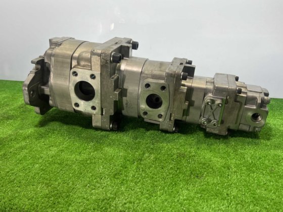 4-unit Main pump; メインポンプ4連