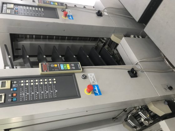 2000 年 Horizon MC 80