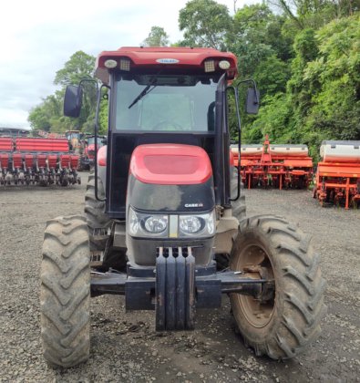 2013 Case IH Farmall 80