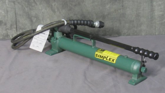 Simplex P42 Two-Speed Compact Steel Hydraulic Hand Pump in San Diego ...