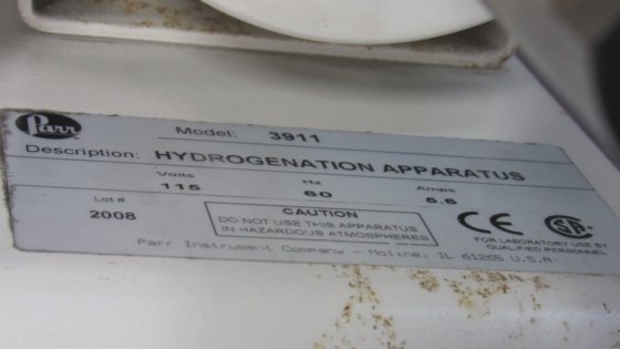 PARR 3911 Hydrogenation/Hydrogenator Apparatus in San Diego, CA, USA