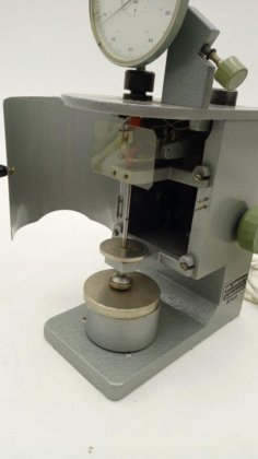 Karl Schröder material testing machine