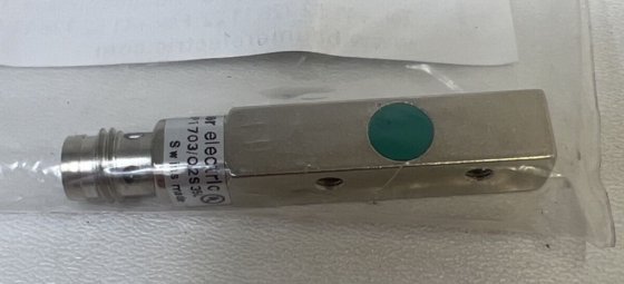 Baumer electric IFFM 08P1703/O2S35L Inductive