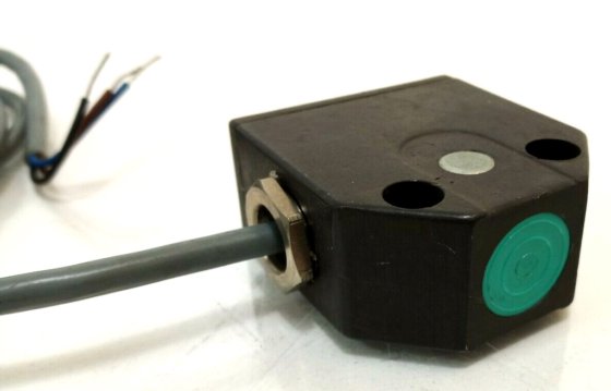 Euchner Inductive Proximity Switch Sensor