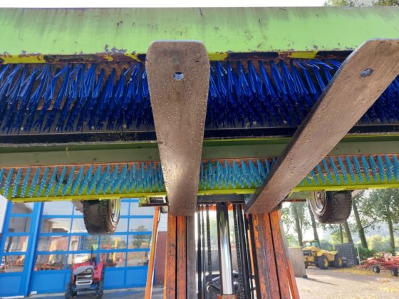 2013 Kunstgrasreiniger rakemaster