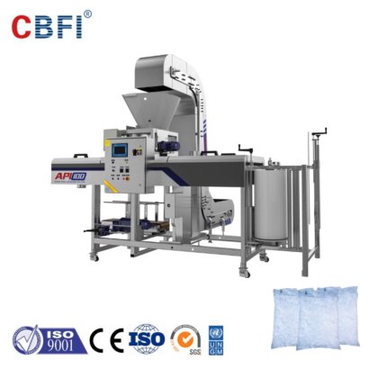 用于大型制冰厂的 CBFI API 规格全自动冰块包装机