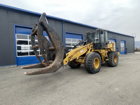 Caterpillar 930 H Front End