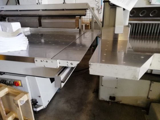 2008 施耐德慢跑机