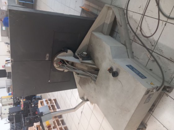 2000 总线桩弯折机