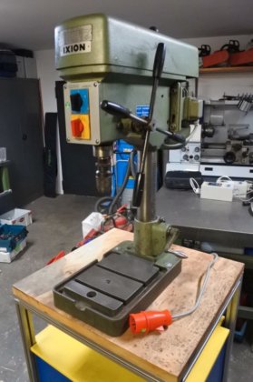 Ixion BT 15 STP bench drill , stepless, incl. base cabinet