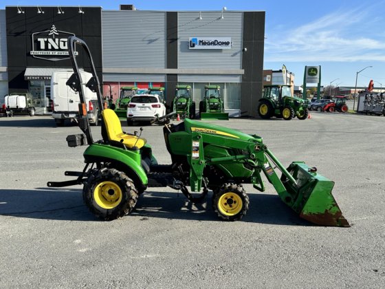 2015 John Deere 1023E