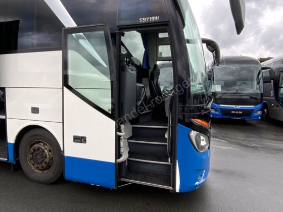 Setra S 517