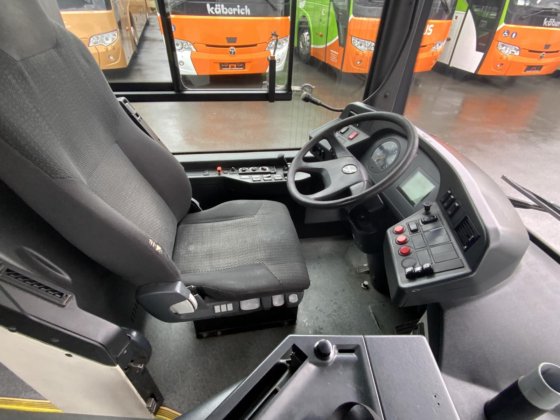 MAN A 21