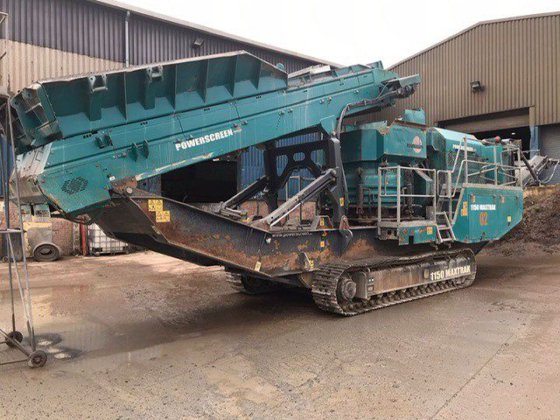 Britadeira Powerscreen Maxtrak 1150 2015